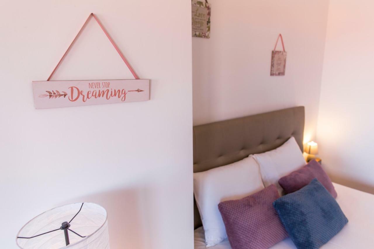 Sunset Relaxing Apt With Terrace, Parking & Bikes Porto Luaran gambar
