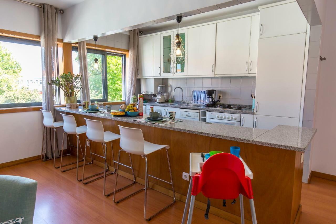 Sunset Relaxing Apt With Terrace, Parking & Bikes Porto Luaran gambar