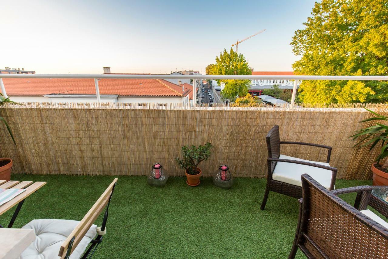 Sunset Relaxing Apt With Terrace, Parking & Bikes Porto Luaran gambar