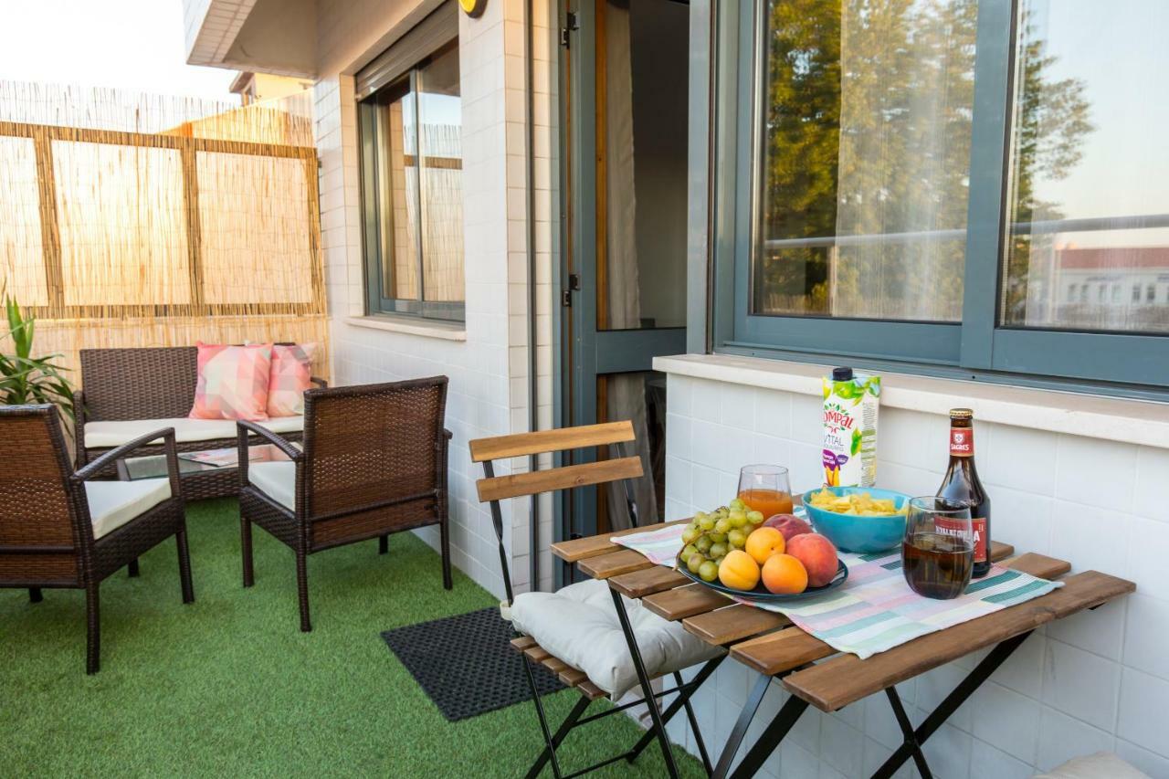 Sunset Relaxing Apt With Terrace, Parking & Bikes Porto Luaran gambar