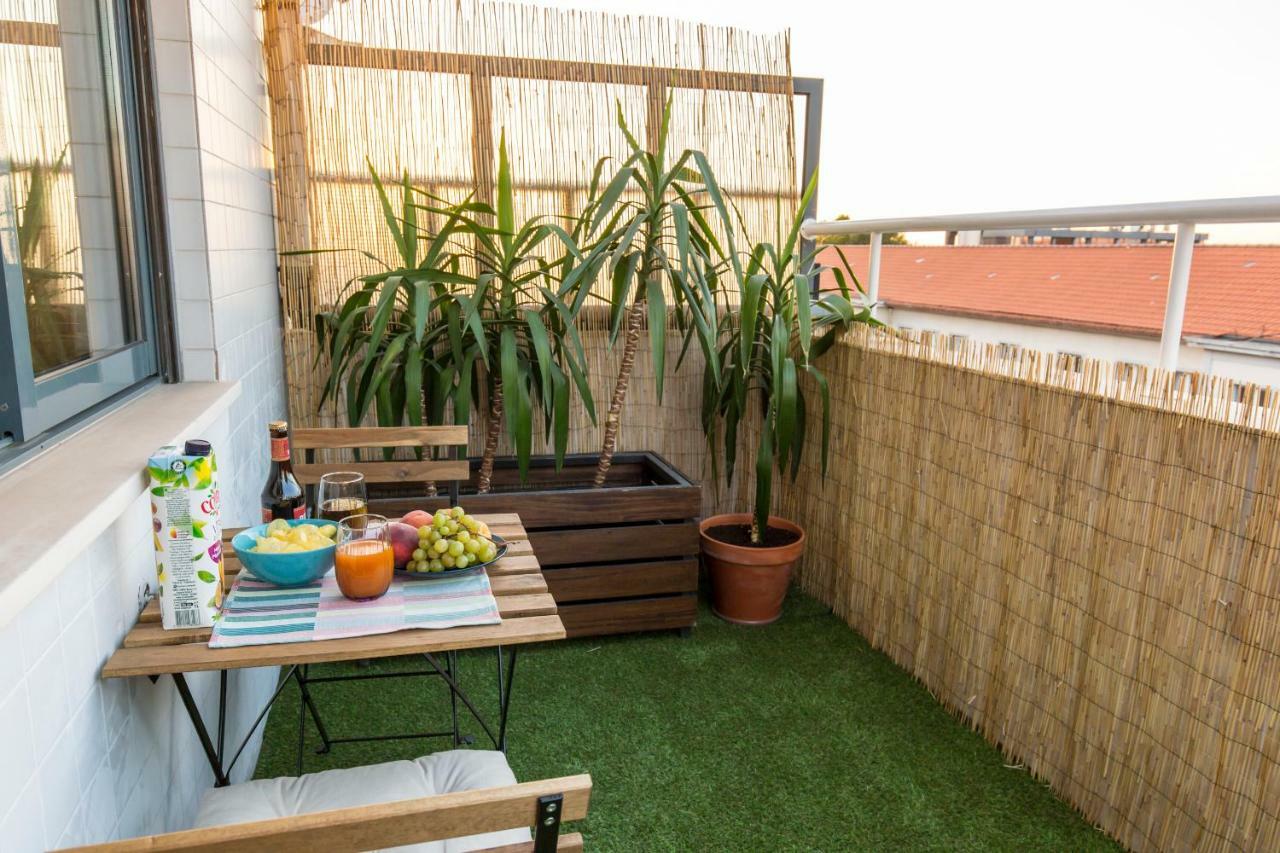 Sunset Relaxing Apt With Terrace, Parking & Bikes Porto Luaran gambar